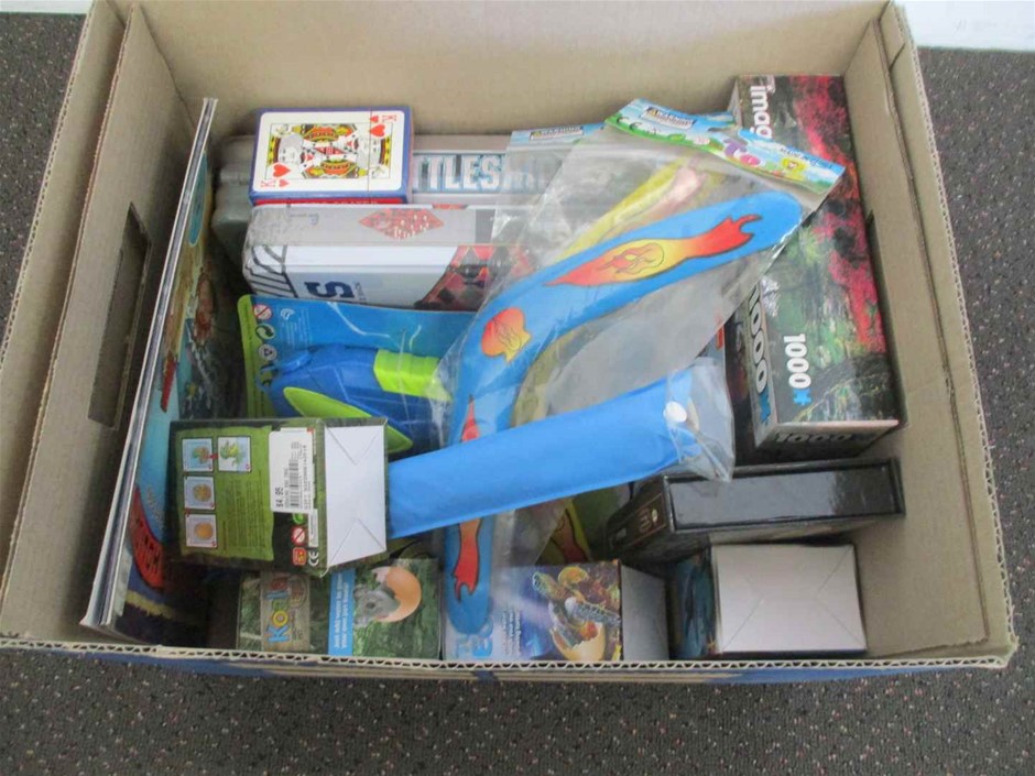 TWINKLY Strings Light 100 Star-Shaped RGB LEDs, Clear Wire, AUB-C, 6 Metres