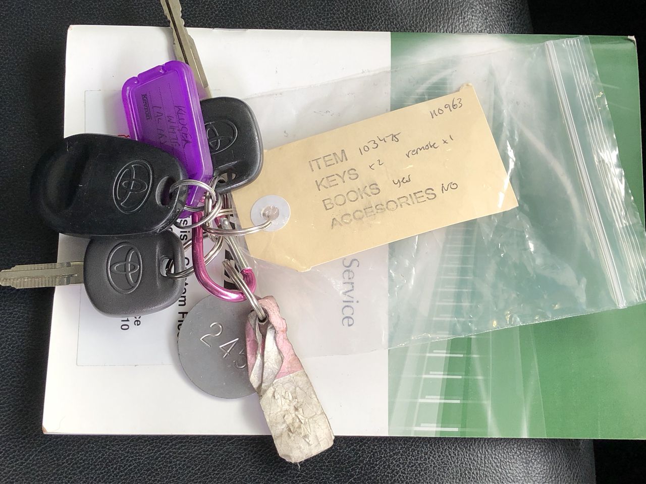 1/100 Ounce -Gold Scottdale & 1/10 Ounce Xag Silver coins x 4 Unc