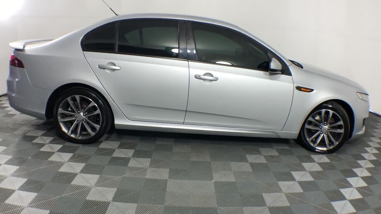 NEW XC Ford Cobra Colour Silver Stunner Coin with C.O.A. LTD