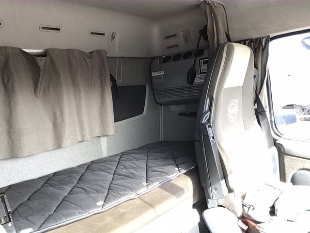 2 x INFUZIONS 40pk Veggie Straws:Sour Cream & Herb Flavour 15g. N.B: Not in