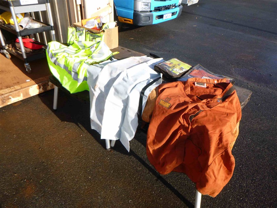 20ft Container Style Swimming Pool (Unused)