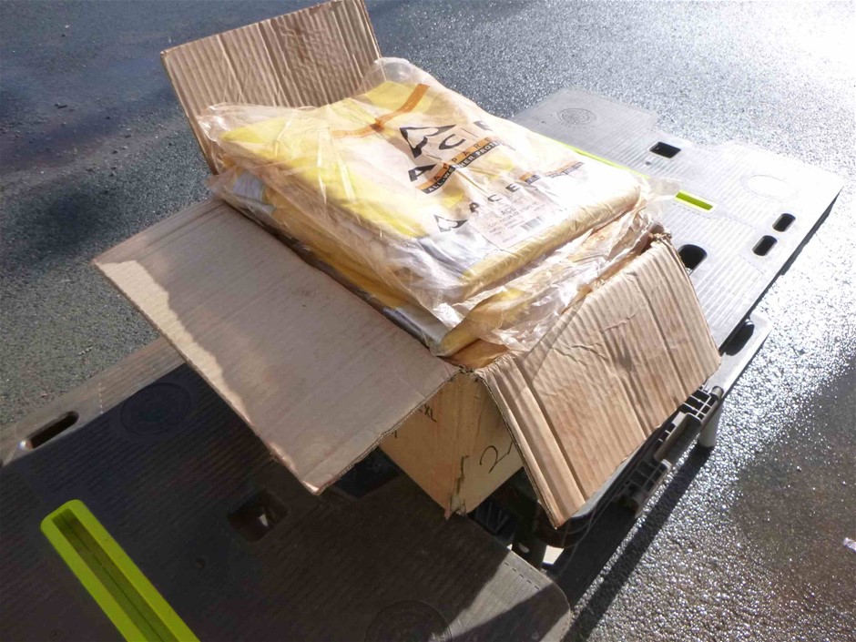 Single Cubicle Toilet Block (Unused)