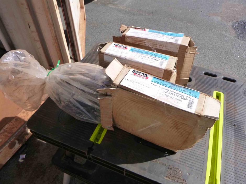 2009 BMW 320i 320i EXEC. E90 Automatic Sedan