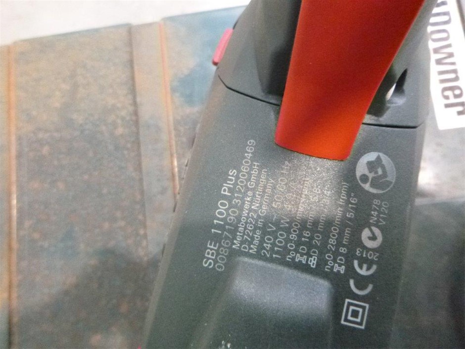 SACHI Insulated Junior Lunch Tote, Charcoal.