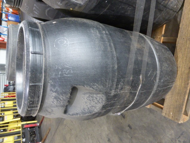 22KGold-filled/ITALY  Yellow Gold Filled bangle -(stamped 22KGold-filled