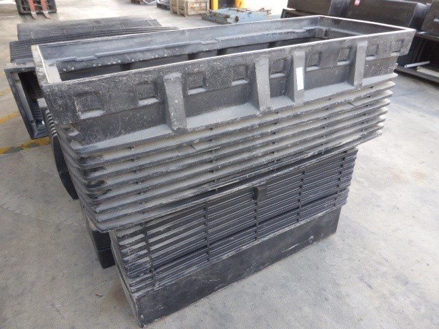 NEW ZEALAND "HAKA" 1 Oz Ingot HGE 999 Gold Wood Display Box C.O.A. LTD 2,50