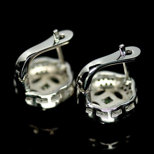 Approx 37 Ct of Loose Boulder Opal Chips (Coober Peby) In glass disp/bottle