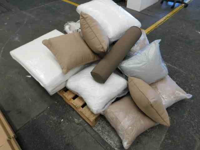 Pierre Delize Blanc De Blancs Brut NV (6x 750mL), France.