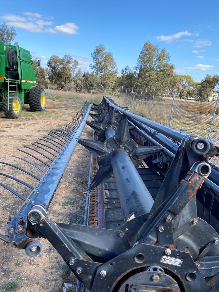 Lindeman's Gentleman's Collection Cabernet Sauvignon (6x 750mL).