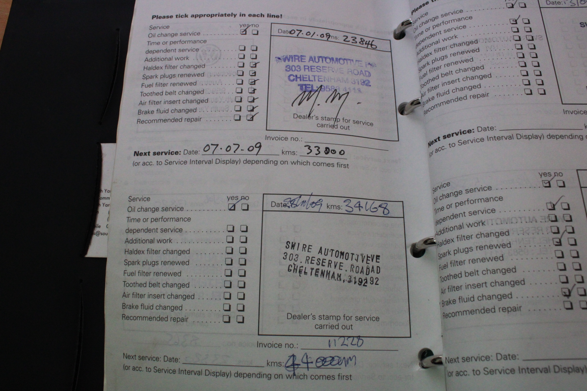 2 Monkeys Semillon Sauvignon Blanc 2025 (12x 750mL) SEA