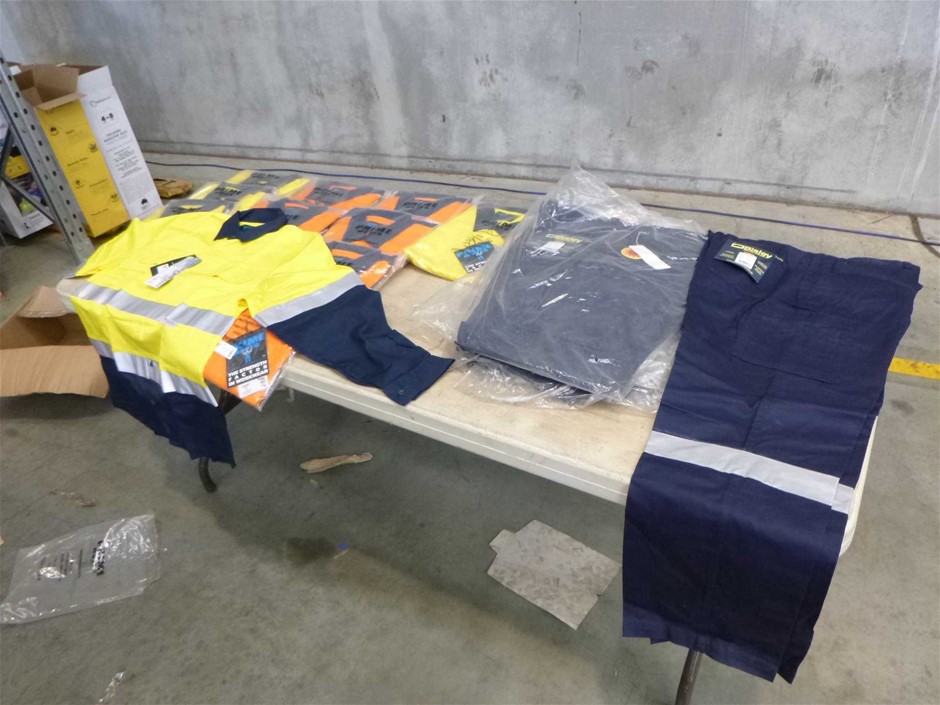 7-8mm White Pearls & Rhinestone Real Platinum Plated Necklace