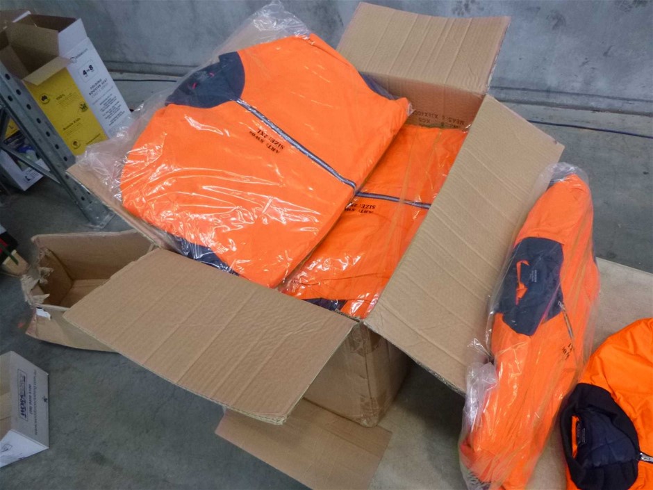 18K Gold-Filled Cuban Chain Bracelet with Simulated Diamonds - 20.3cm