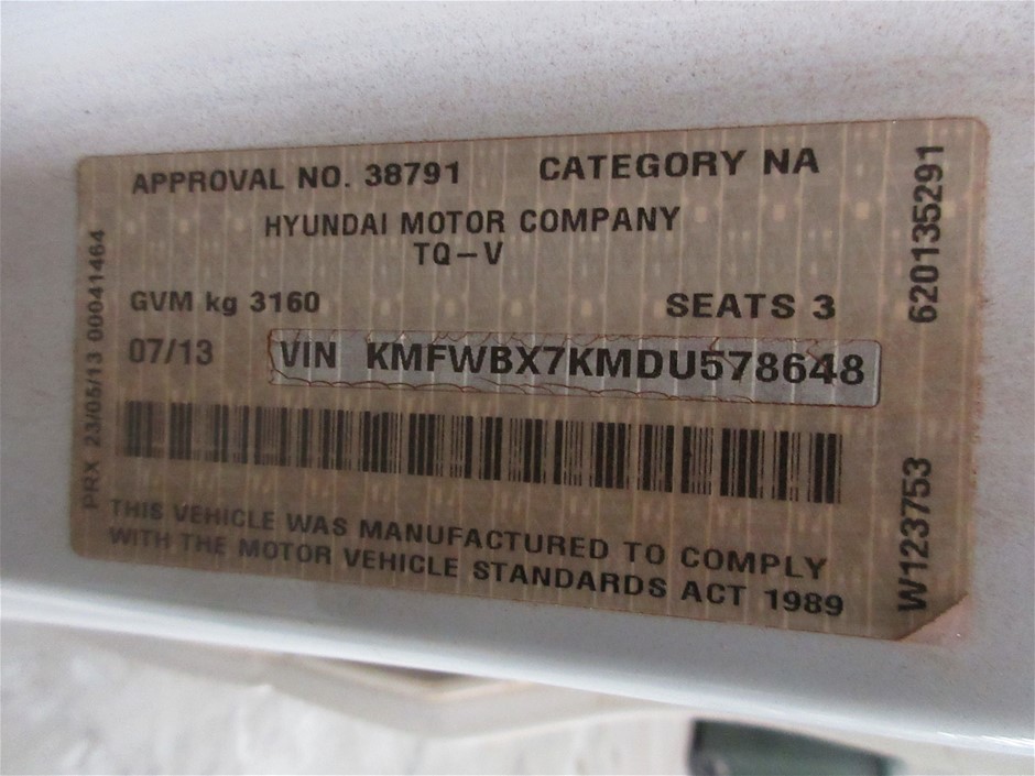 STIX 9 Piece Right Hand Golf Club Set with 4 Headcovers NB: no box