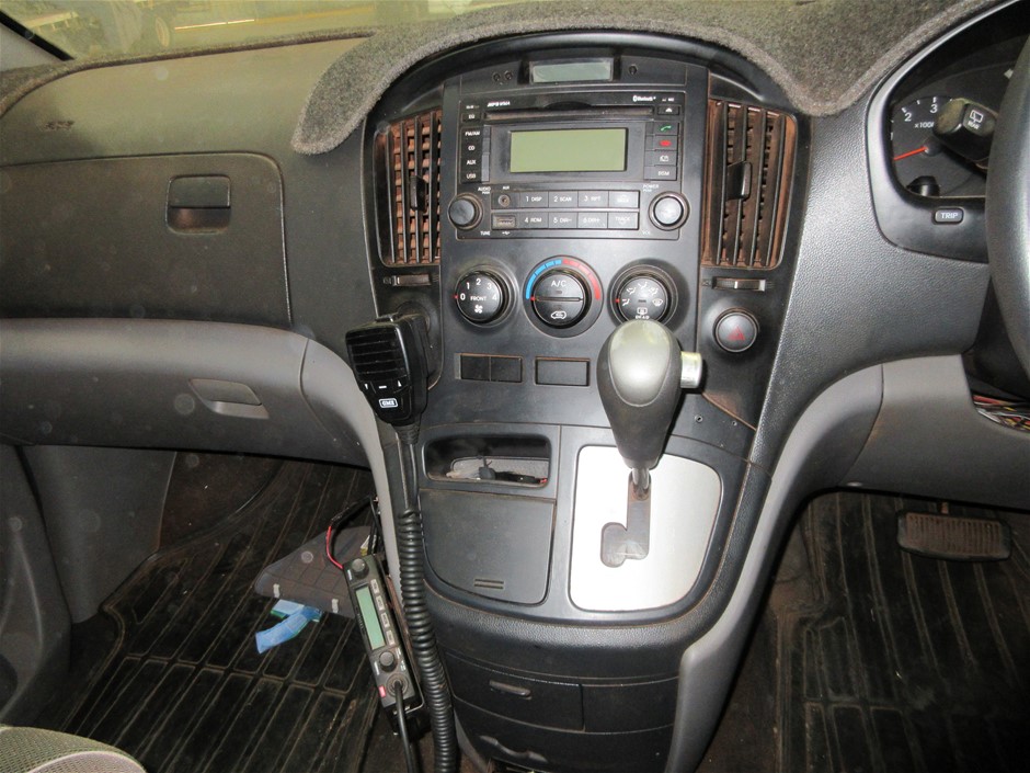 JOSEPH JOSEPH Extend Steel Dish Rack, Grey. 36.4 x 32 x 16.1cm.