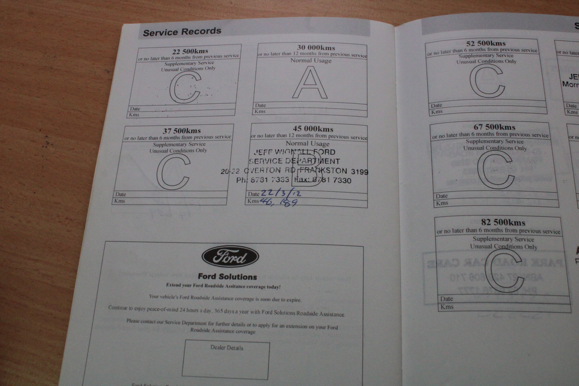 Mix Brand and Model Plastic Pallets (Lot of 10)