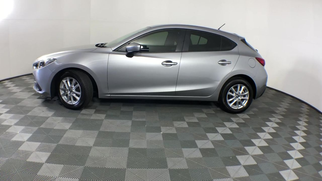 Upside Down Pinot Grigio (6x 750mL). Current Vintage Release.