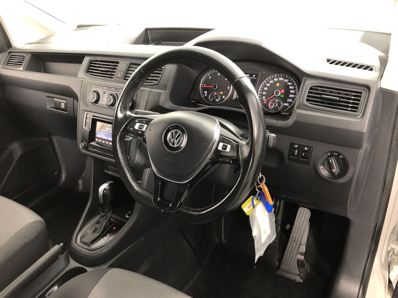 SCHLAGE F10 PLY 609 16-080 10-027 Plymouth Hall and Closet Knob, Antique Br