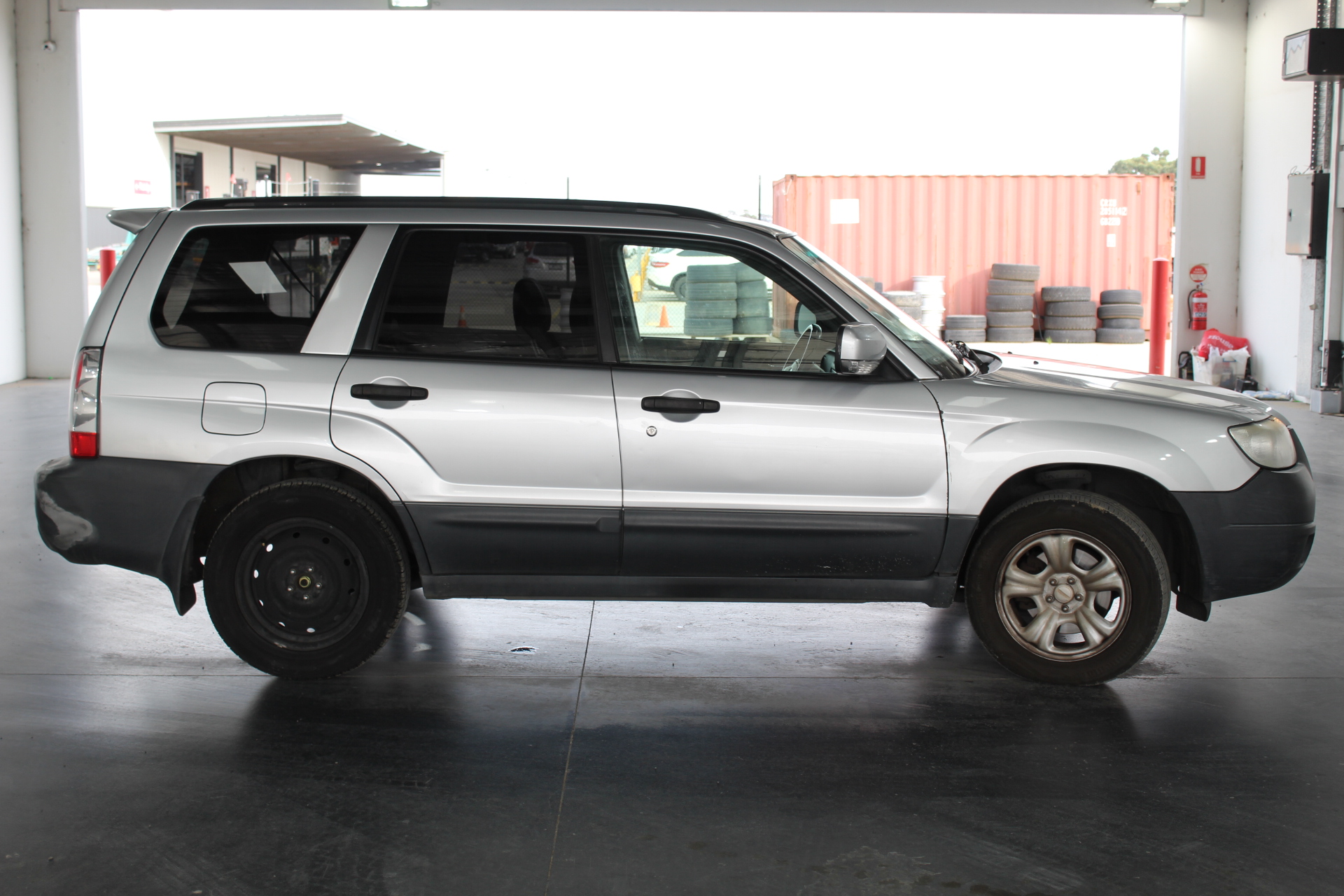 De Bortoli `The Accomplice` Chardonnay (12x 750mL), NSW.