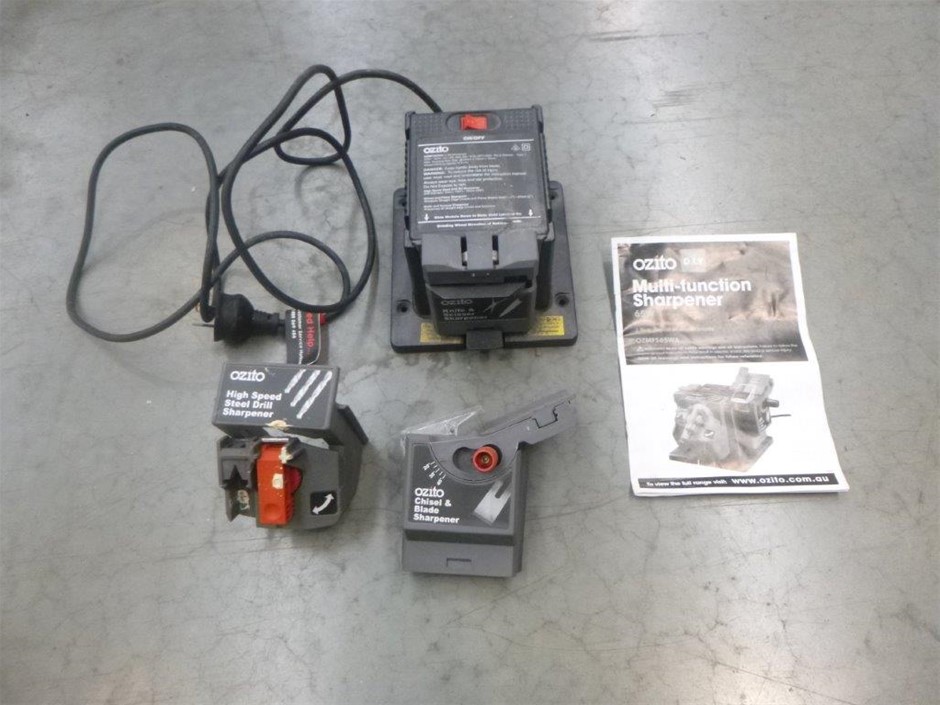 Half Ounce CPG Silver Sealed Bar and 4 x Germania Mint 1g Silver Bars