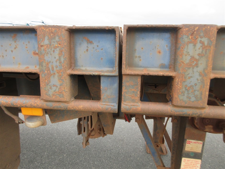 <p>2006 dunbier Marine Product SRW6.1T Tandem Plant Trailer</p>