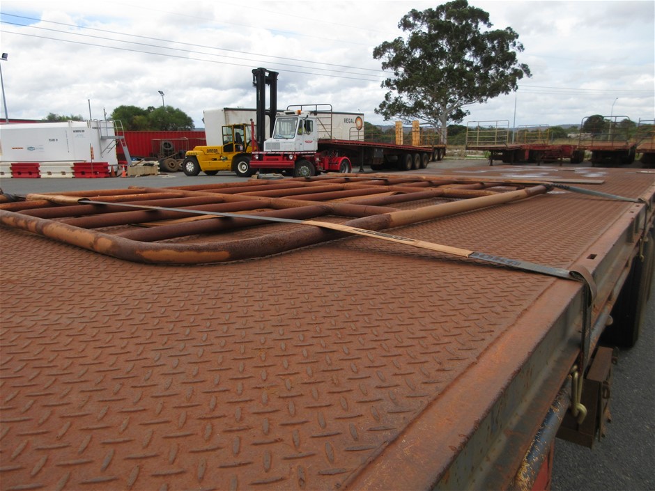 <p>Powerlifter R2000-2W450 Pallet Truck</p>