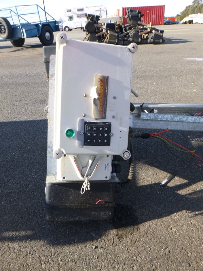 Makita 1804N Electric Wood Planer