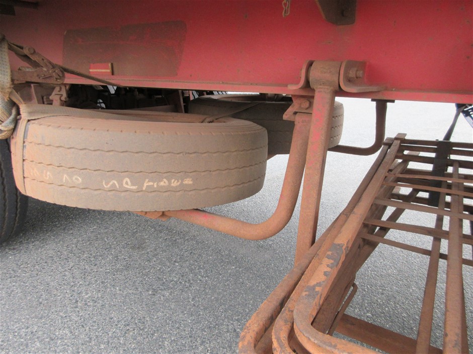 <p>2011 Auswide  Plant Trailer Tandem Plant Trailer</p>