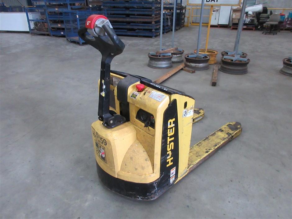 Redback A 4430 8-Channel Stereo Mixer