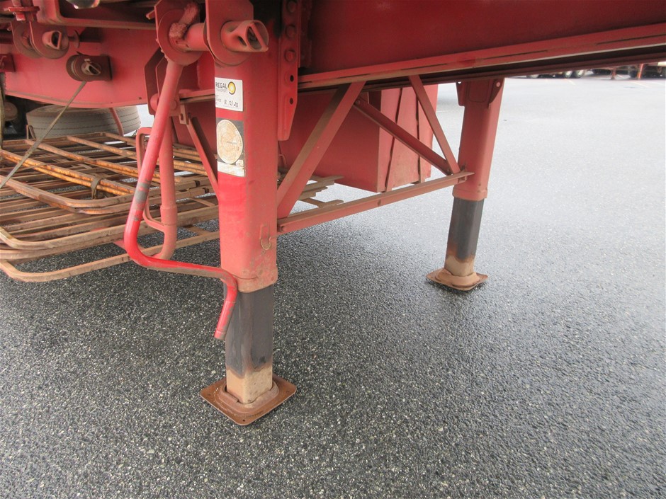 6mm Light Green Flower Jade Gemstones Crystal Beaded Bracelet