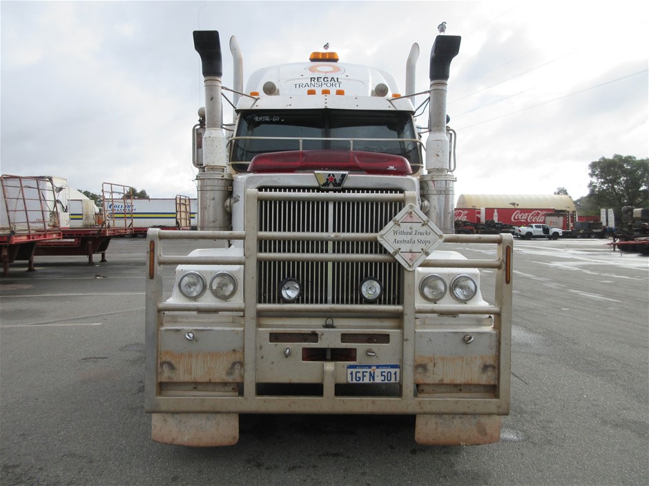 6mm Gorgeous Howlite Gemstones Beaded Bracelet.