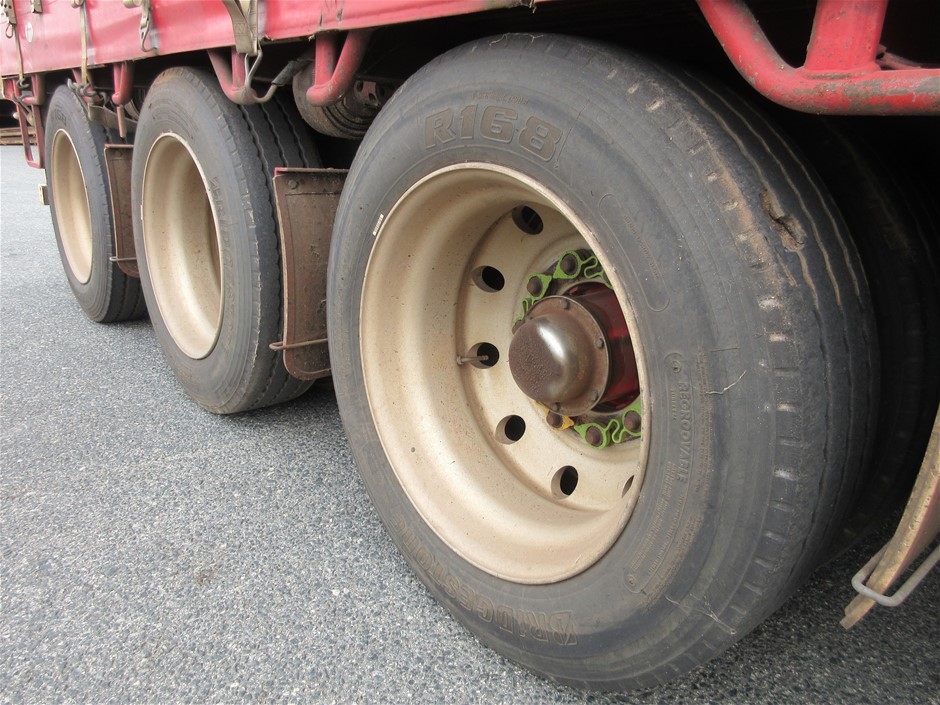 Air Impact Wrench x 1 unit