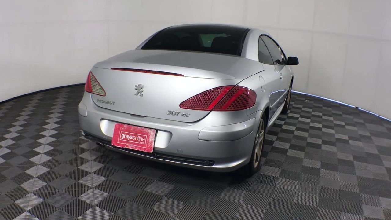 Silver-Filled Cuban Chain Necklace, 10MM Wide - 60.9cm