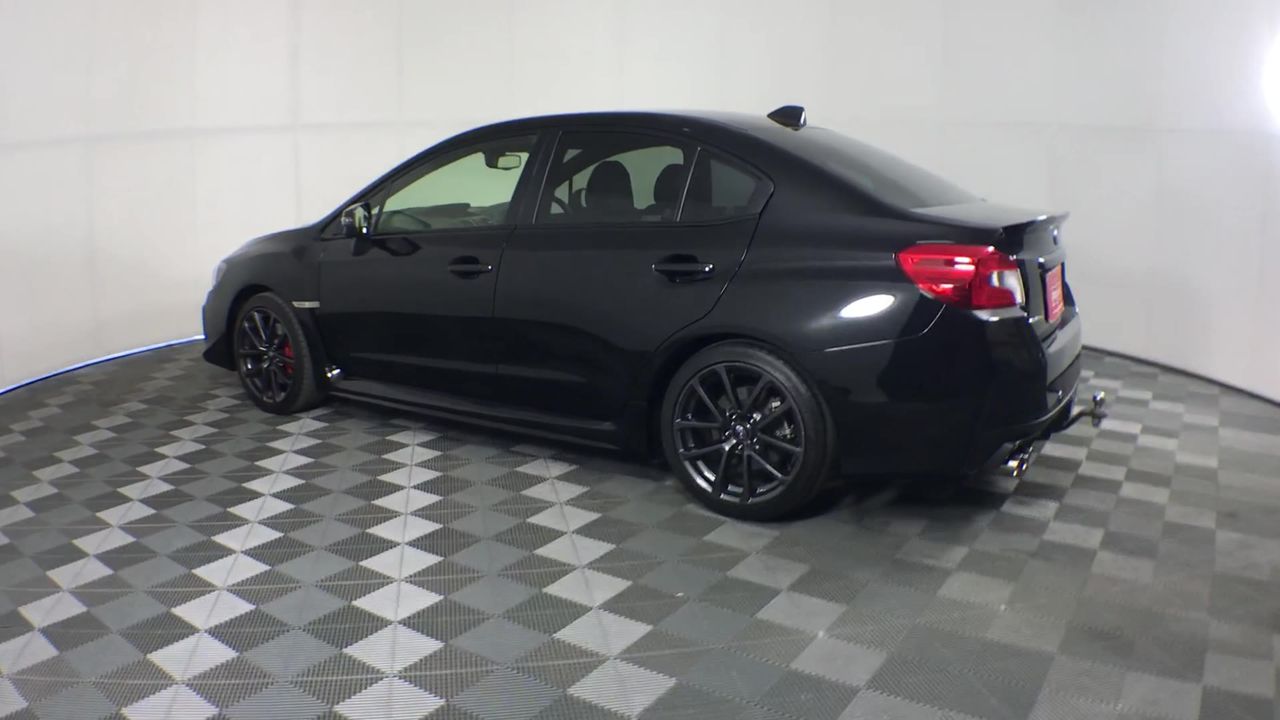 Evans & Tate Hullabaloo Shiraz 2017 (6x 750mL) Margaret River