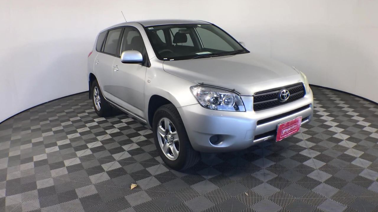 Kunzite & Swarovski® Austrian Crystal Gold Plated Pendant Necklace