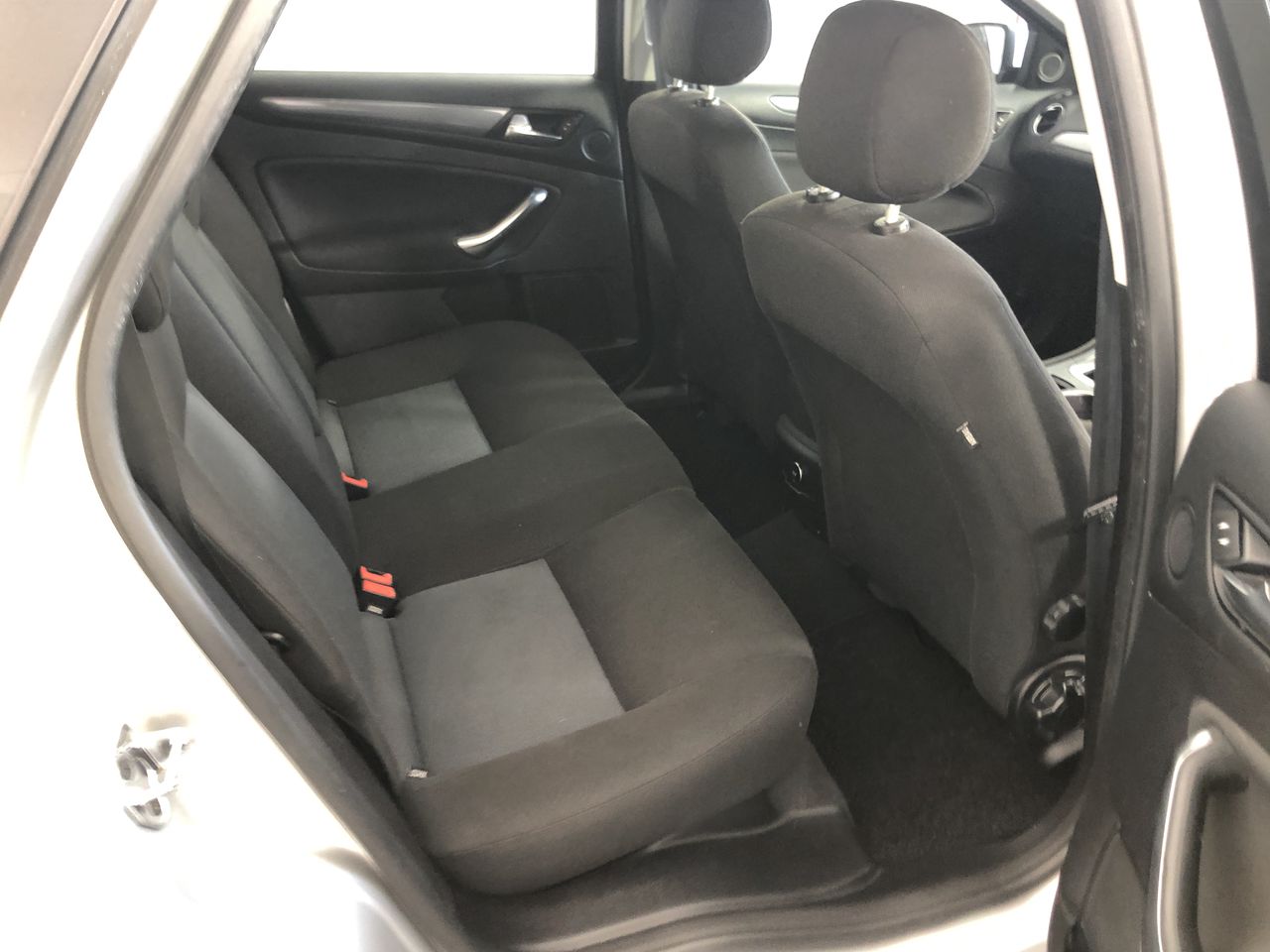 3.24 Carats Natural Tanzanite Bracelet - 925 Silver