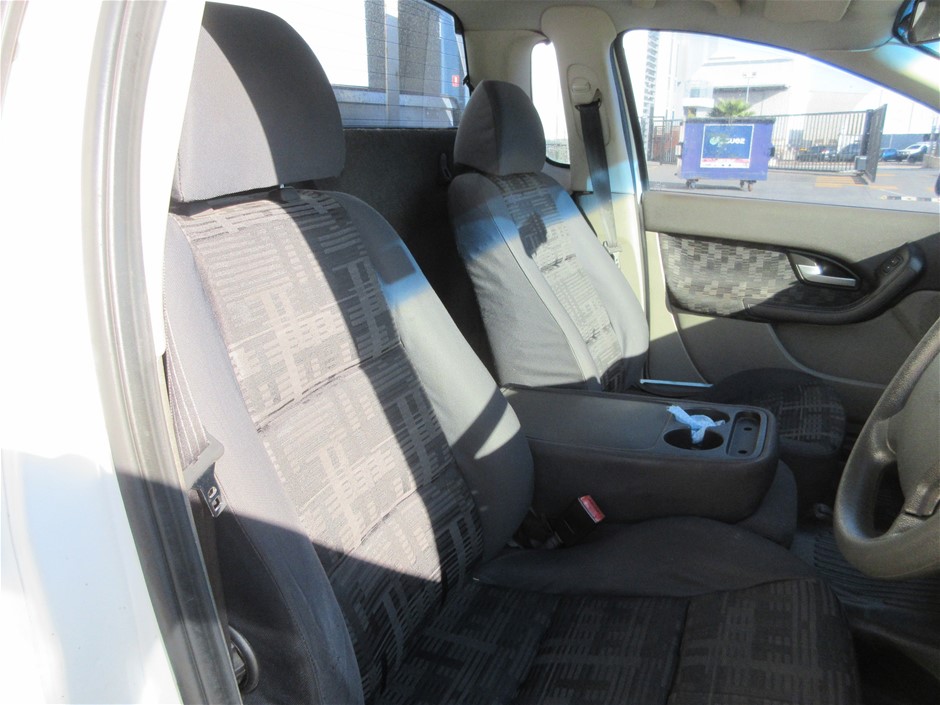 6-7mm Black Pearl & Rhinestone Real Platinum Plated Bracelet