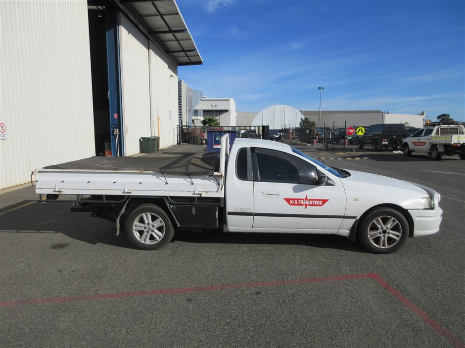 6mm Peridot & Baroque Pearl Dangling Earrings.