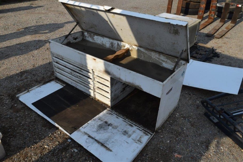 7-8mm Potato & Baroque Pearl Golden Shadow Swarovski® Heart Bracelet