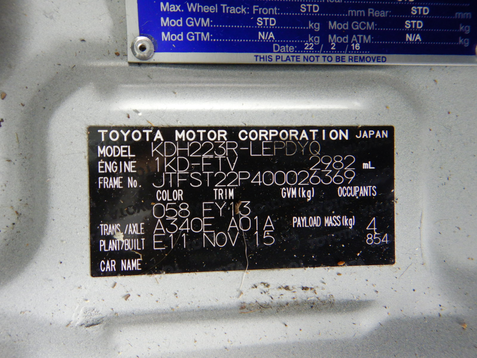 925 Sterling Silver Green Crystal Disco Ball Earring & Necklace Set