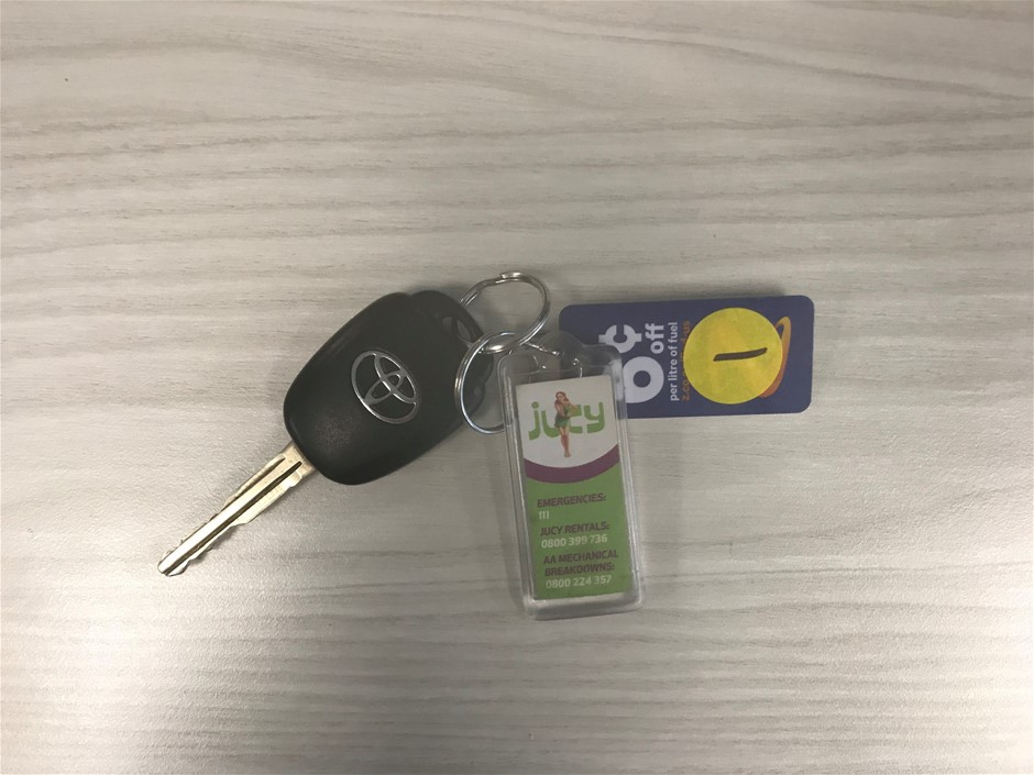 Stunning Aroma Perfume Floral Necklace - Pink Sparkle