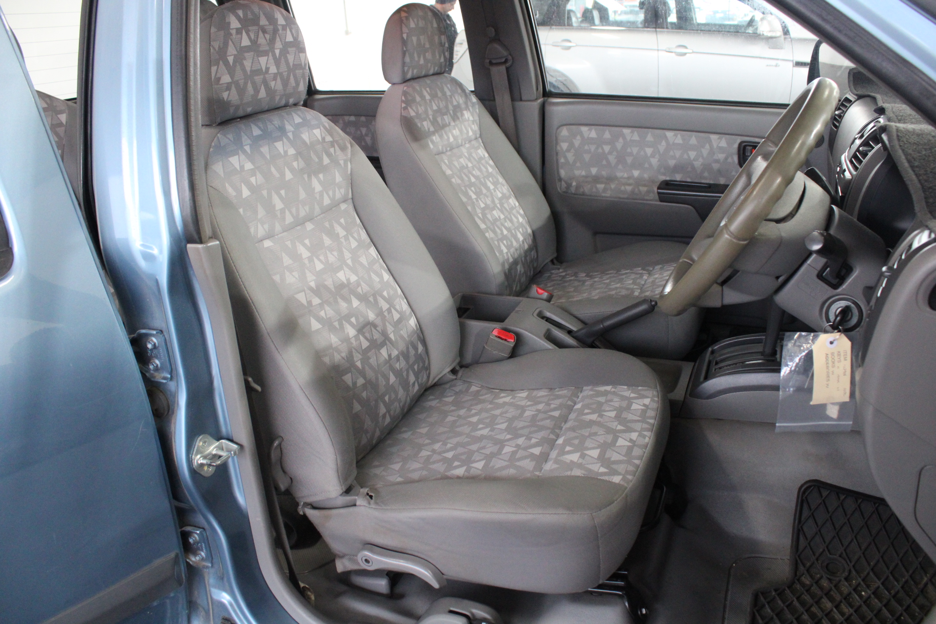 Jules Roy Chardonnay 2023 (6x 750mL), France.