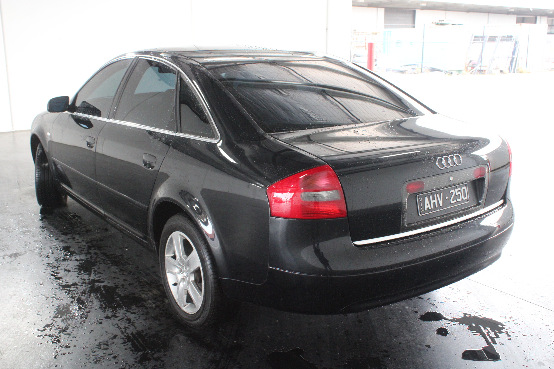 0.07 Carat round 2 white diamond