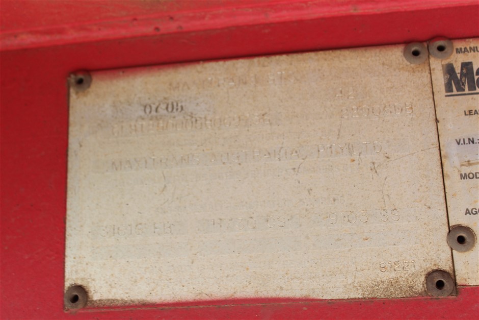 Roberts Estate Cabernet Sauvignon 2023 (12x 750mL) SEA