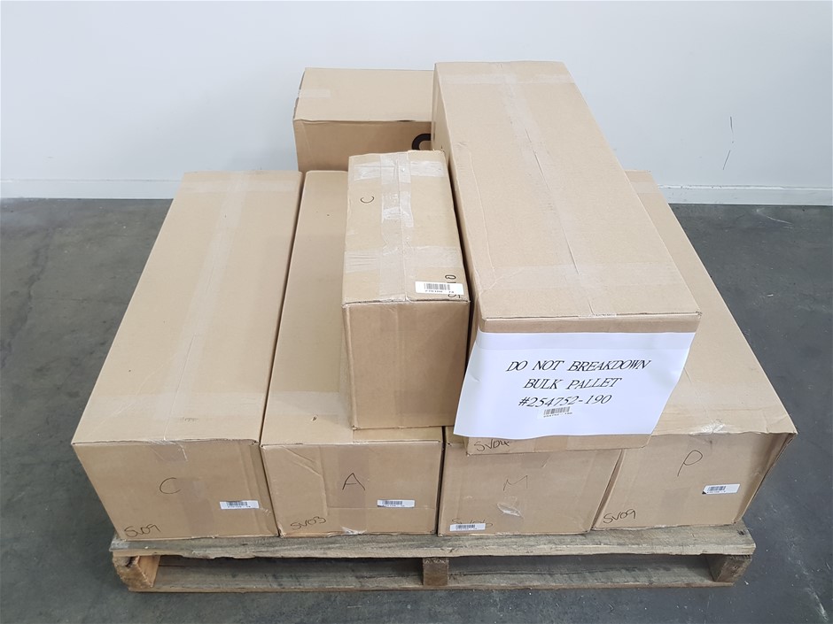 Duchesse De Paris Rosé Brut NV (6x 750mL), France.