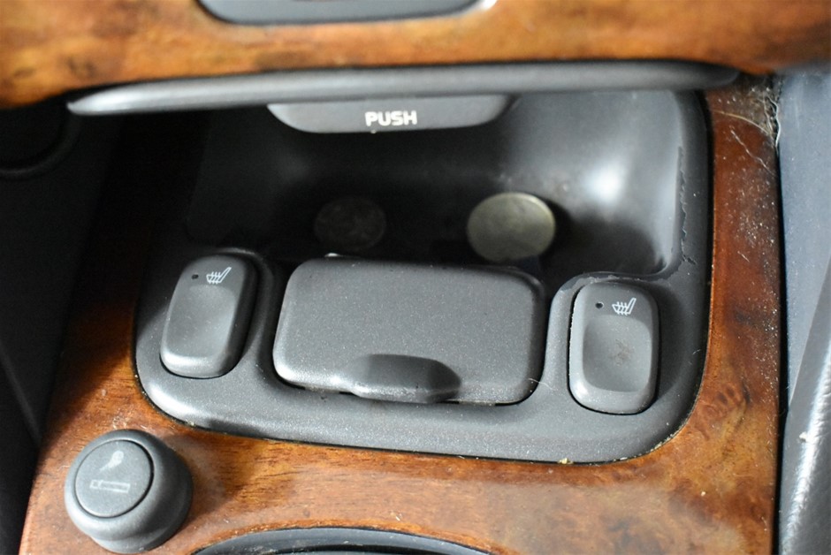 230 Strong Men Cleanskin Shiraz 2022 (12x 750mL) SA