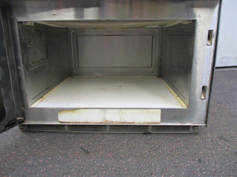 Megavox Gold-plated Car Audio Accessory New