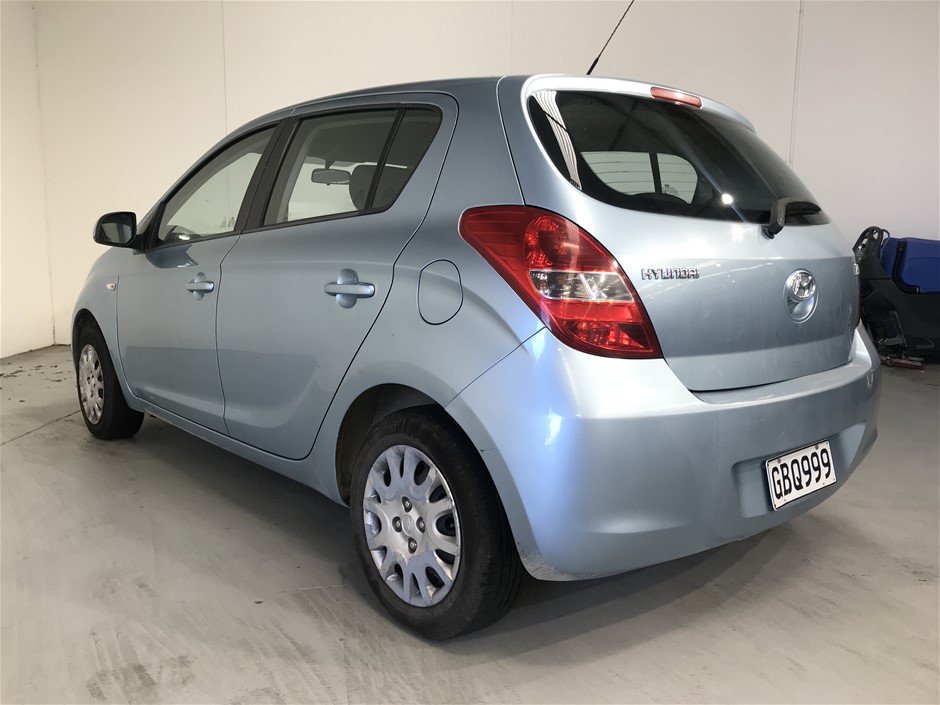 radiant Tsareena 009/068 SAR Japanese