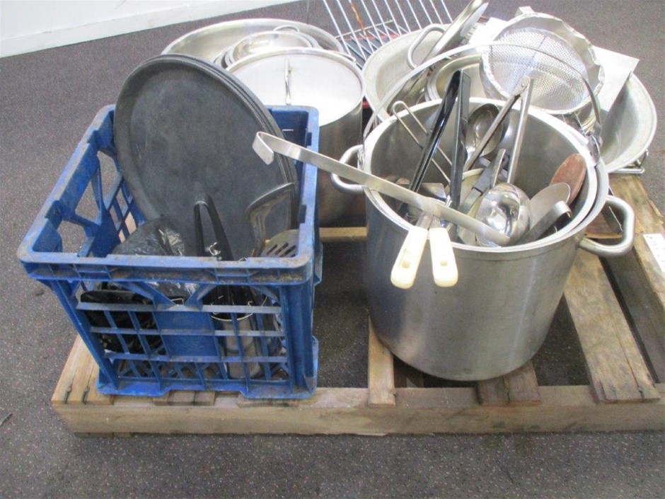 $1 2023 Australian Football League (AFL) 20 Coin Set with Folder