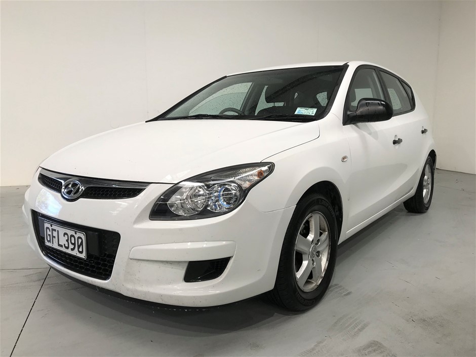 1/10 Oz 999.5 Silver Red Kangaroo & Joey 2025 Australian Bullion Merchants