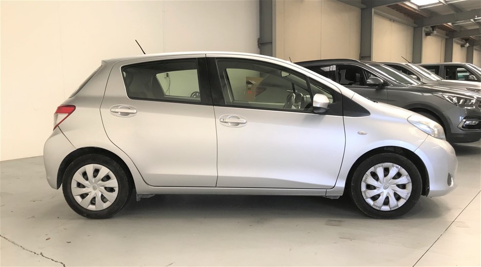 FORD FALCON GT 351 Certified 1/10th Oz (Approx) 999 Silver Bullion Coin